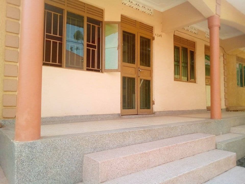 Spacious double room