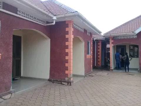 Double room Kyanja