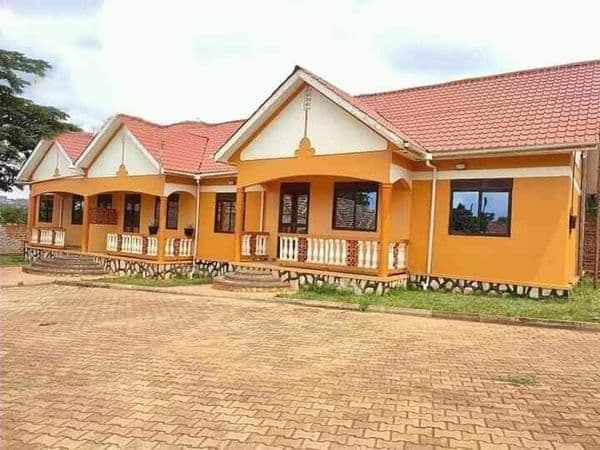 2 Bedroom House
