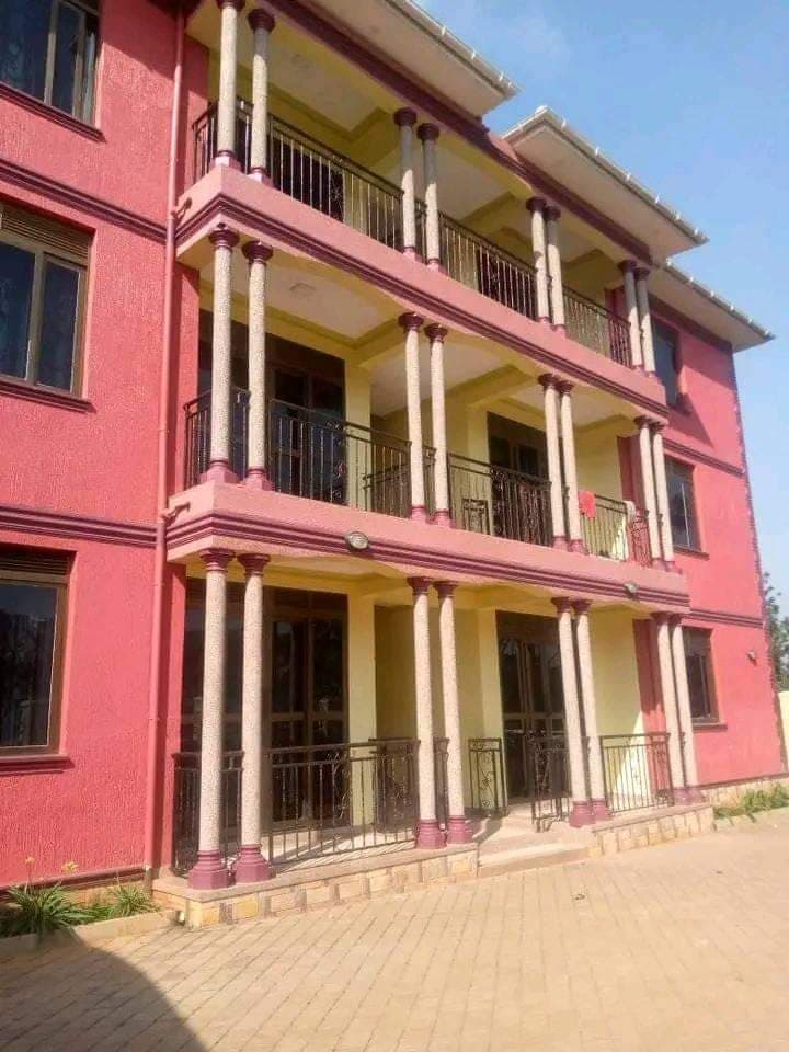 Hub Apartments